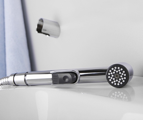 Смеситель для раковины с гигиеническим душем WasserKraft Main 4108